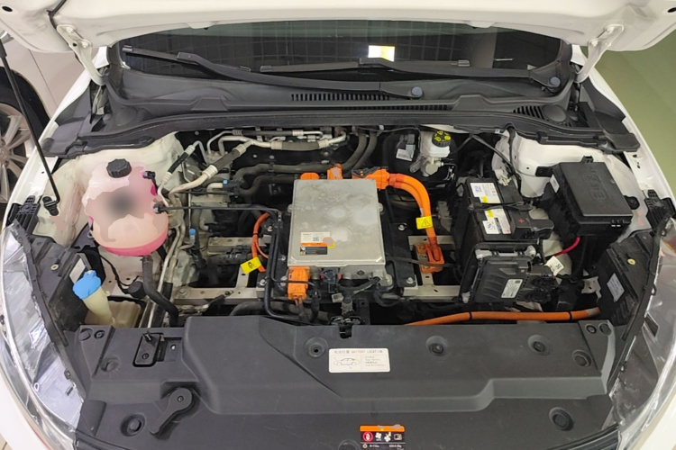 GEELY Emgrand New Energy 2021 #22 GEELY Emgrand New Energy 2021 car image #22
