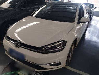 Volkswagen Golf 2018 Volkswagen Golf 2018 car image