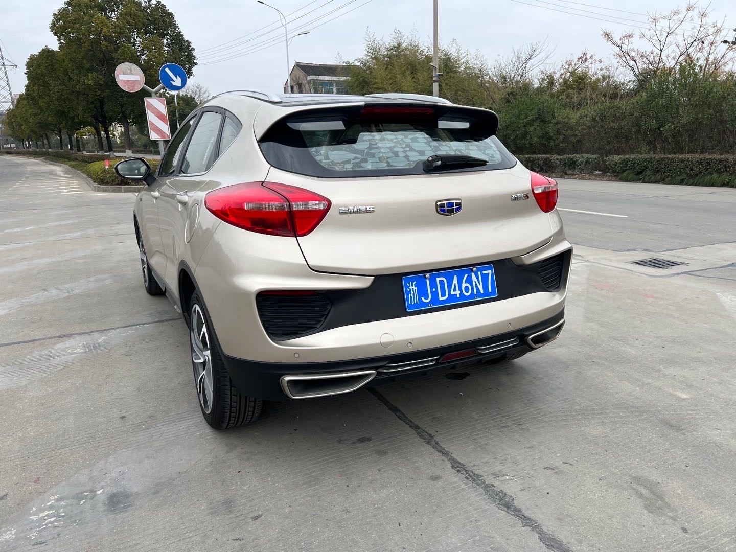 GEELY Emgrand GS 2019 صورة سيارة #5