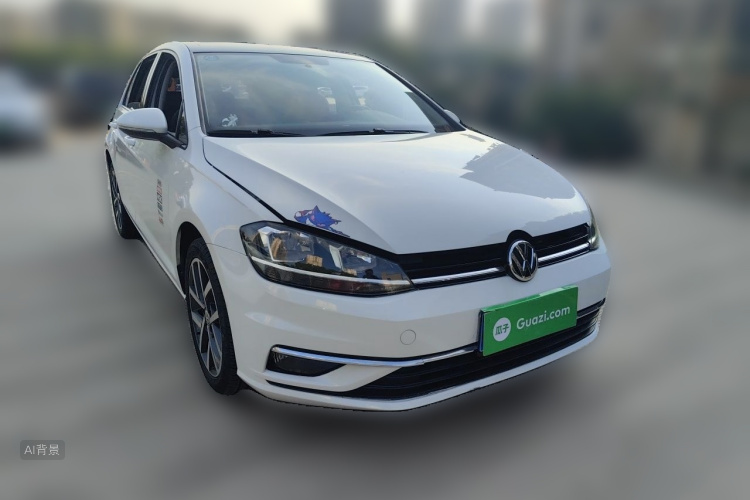 Volkswagen Golf 2020 car image #4