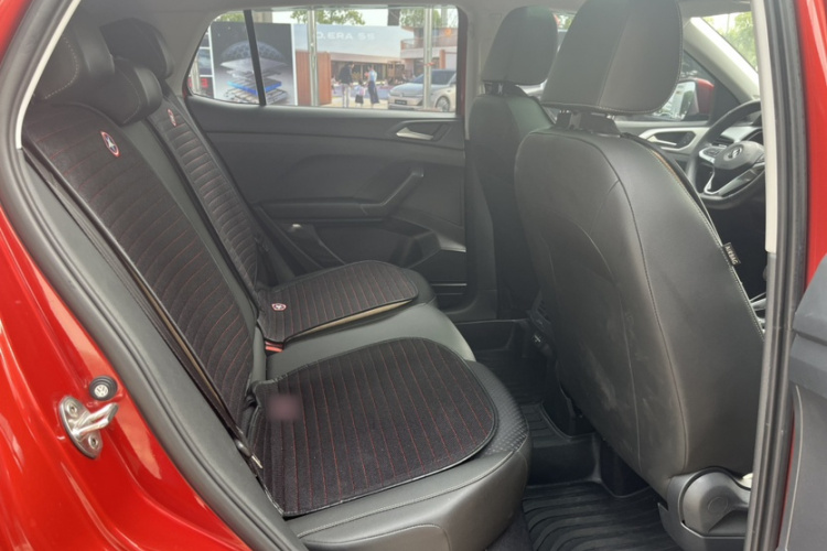Volkswagen Tacqua 2021 #16 Volkswagen Tacqua 2021 صورة سيارة #16