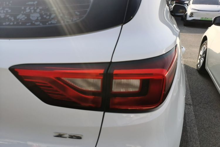 MG ZS 2018 car image #8