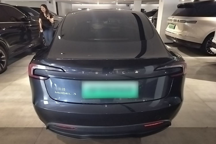 Tesla Model 3 2025 #6 Tesla Model 3 2025 car image #6
