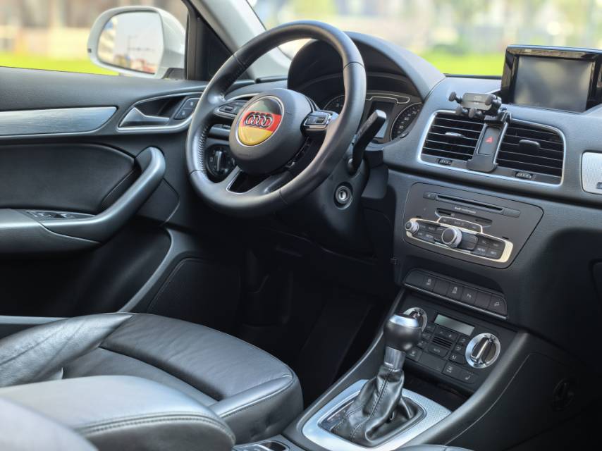 Audi Q3 2015 #10 Audi Q3 2015 car image #10