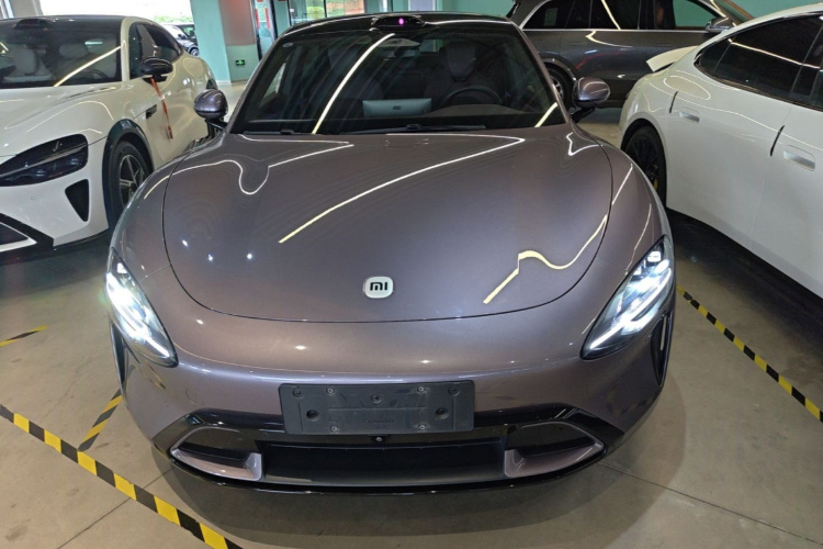 MI SU7 2025 car image #3