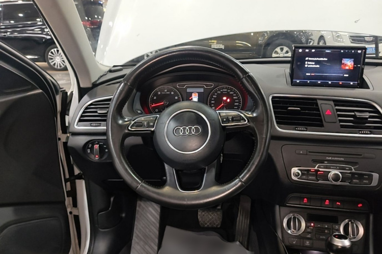 Audi Q3 2016 #11 Audi Q3 2016 immagine di auto #11