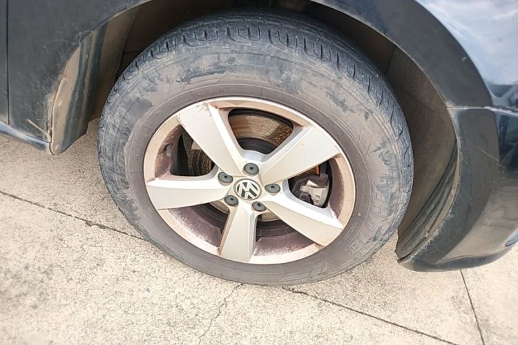 Volkswagen Lavida 2017 car image #9