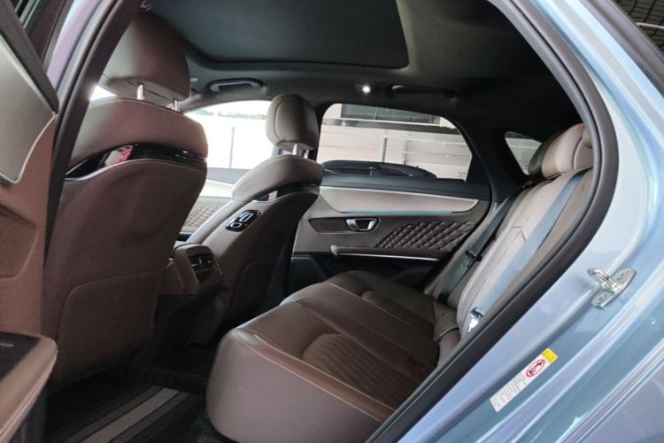 BYD Han 2023 #17 BYD Han 2023 immagine di auto #17