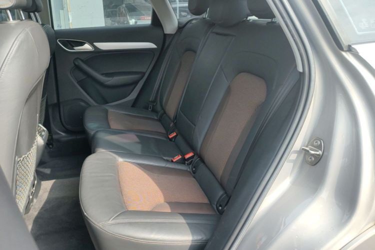 Audi Q3 2019 #17 Audi Q3 2019 car image #17