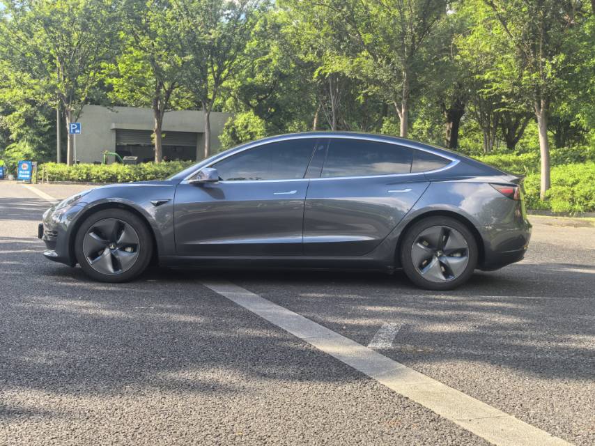 Tesla Model 3 2020 #4 Tesla Model 3 2020 car image #4