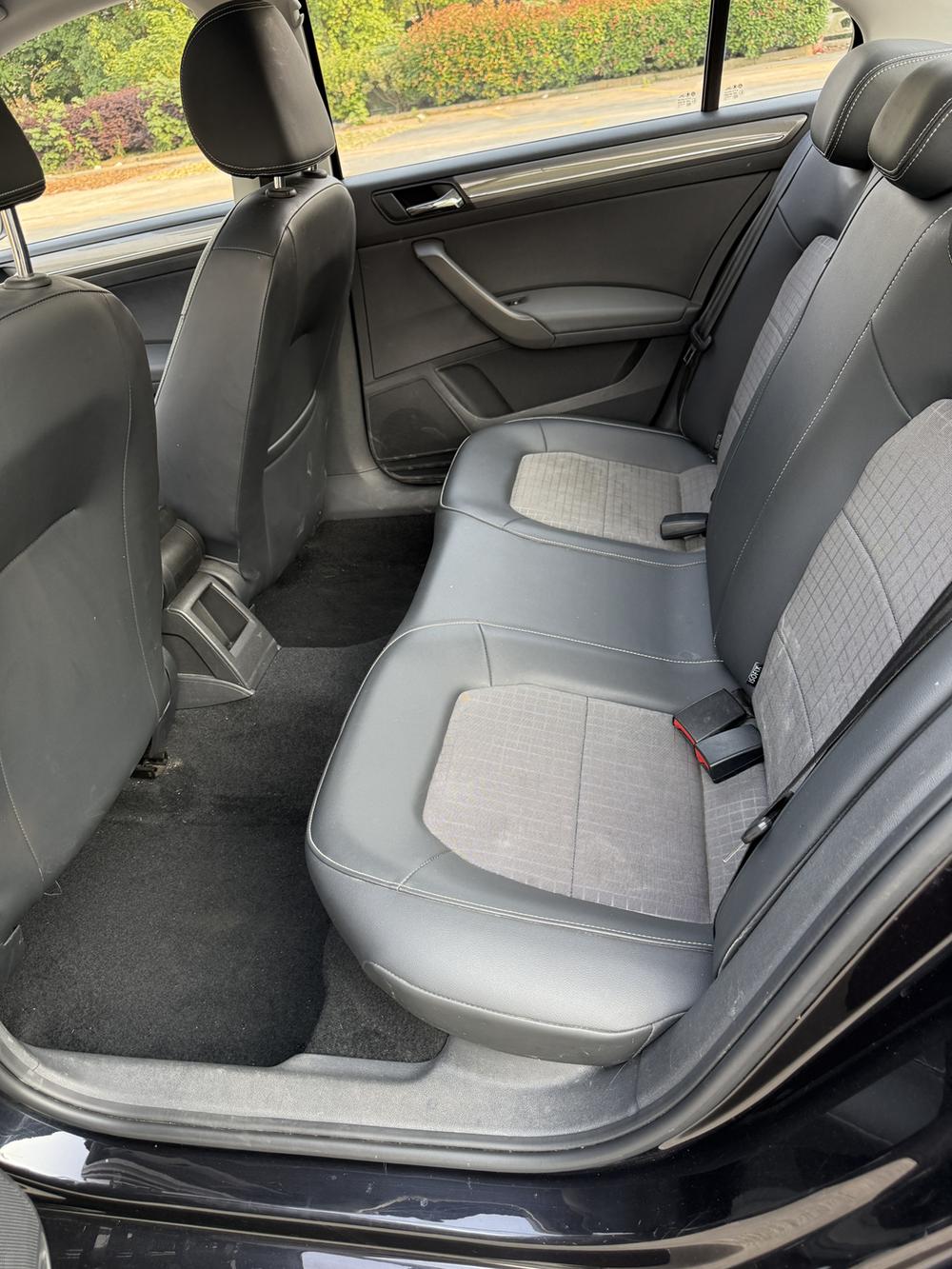 Volkswagen Santana 2021 car image #9