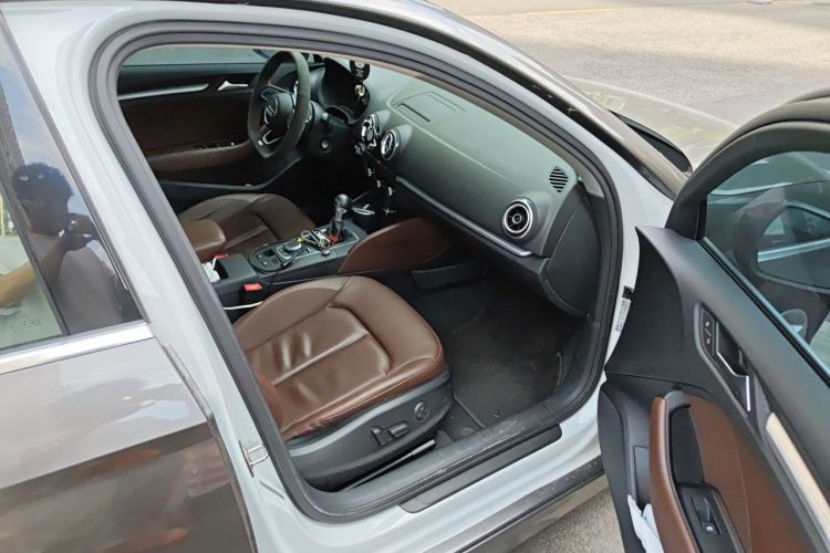 Audi A3 2015 immagine di auto #27
