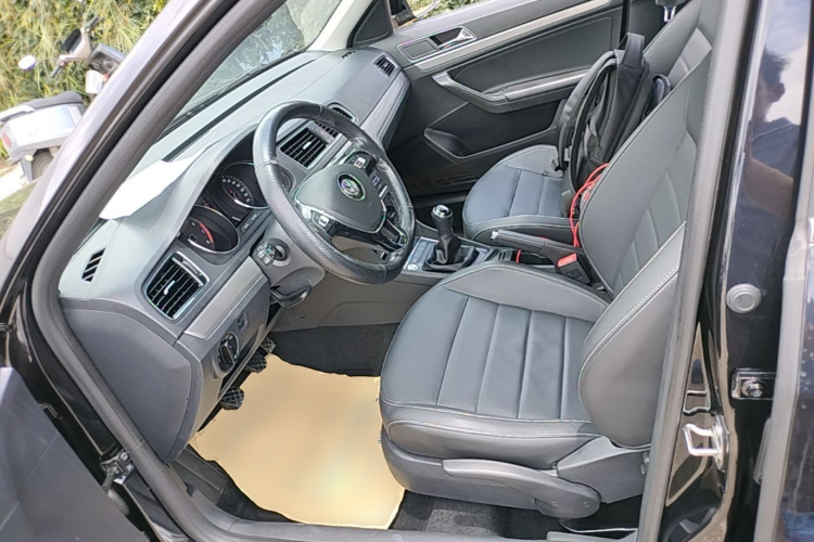Volkswagen Lavida 2017 #15 Volkswagen Lavida 2017 car image #15