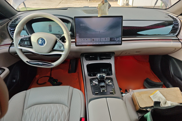 BYD Han 2024 imagen de coche #11