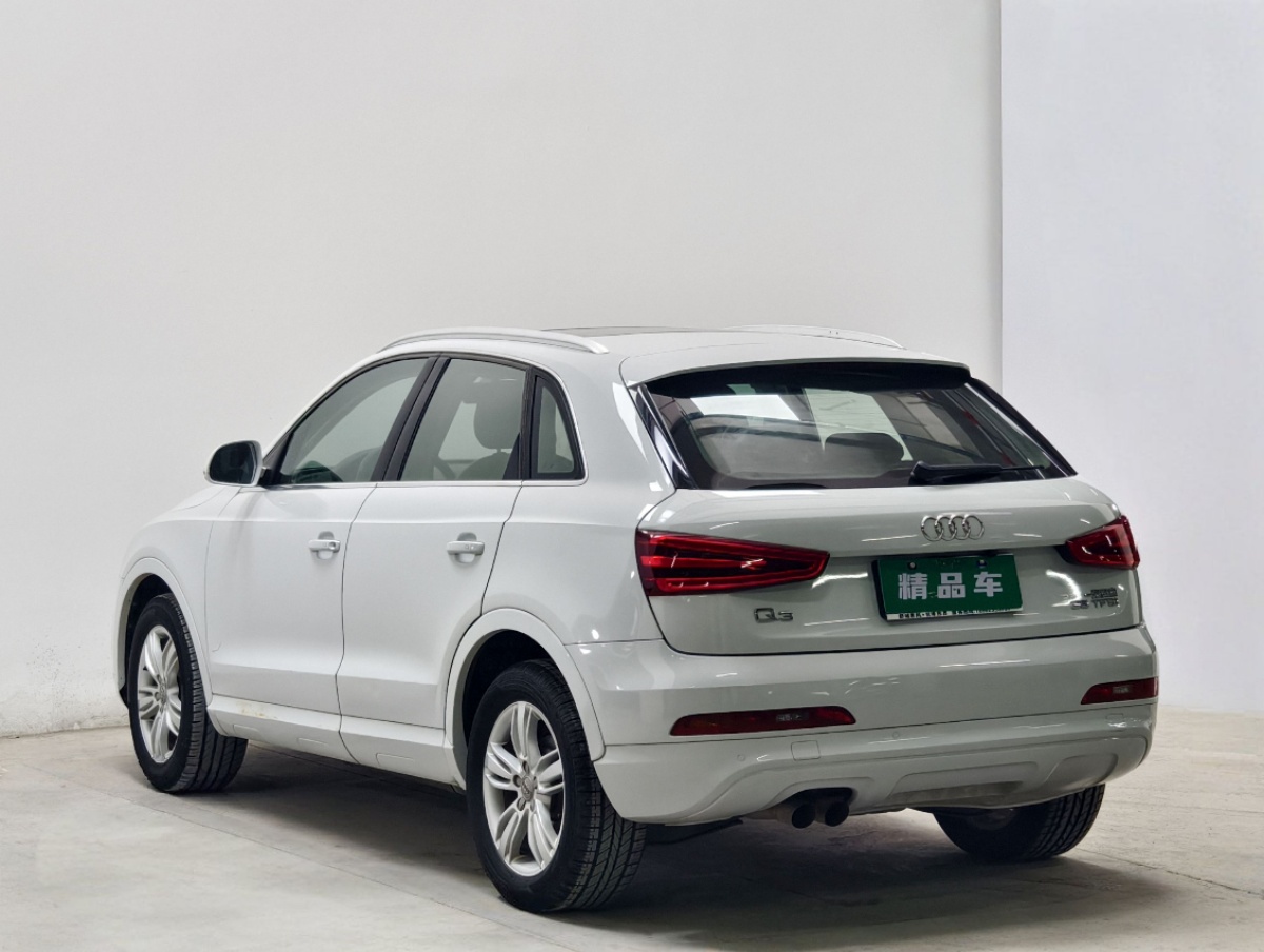 Audi Q3 2013 car image #5