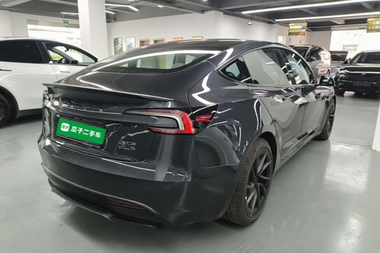 Tesla Model 3 2024 car image #7