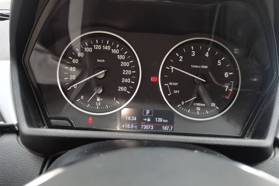 BMW X1 2017 #24 BMW X1 2017 imagem de carro #24