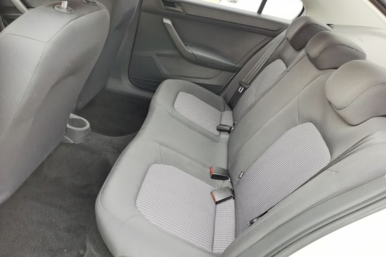 Volkswagen Santana 2019 car image #17