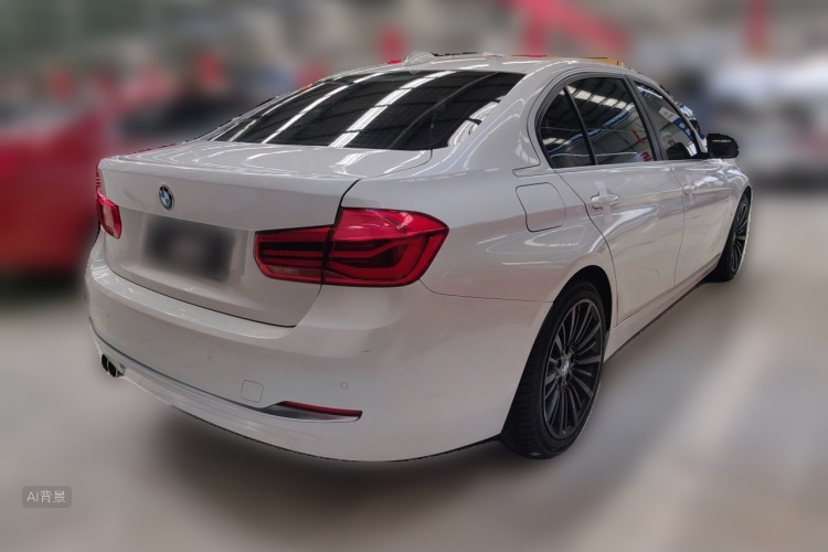BMW 3 Series 2018 car image #7