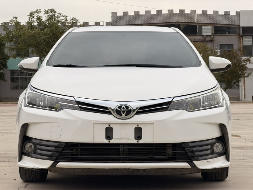 Toyota Corolla 2018 #2 Toyota Corolla 2018 car image #2