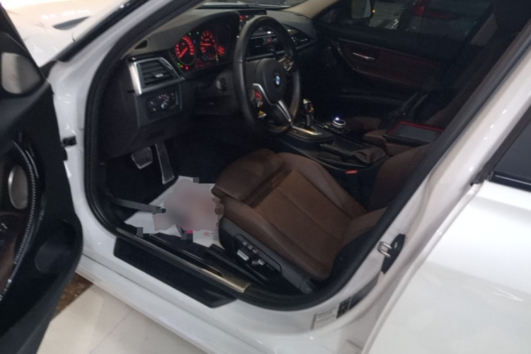BMW 3 Series 2018 #15 BMW 3 Series 2018 image de voiture #15