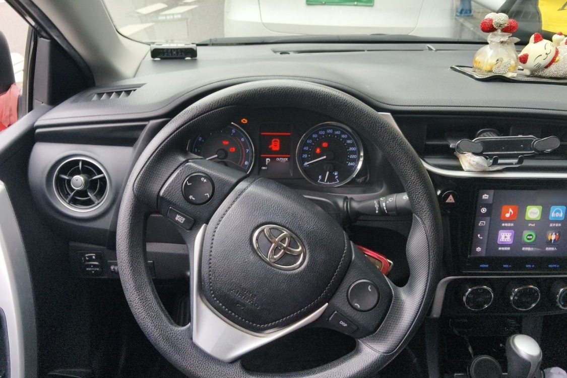 Toyota Corolla 2017 car image #22