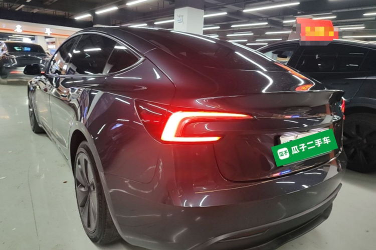 Tesla Model 3 2024 car image #5