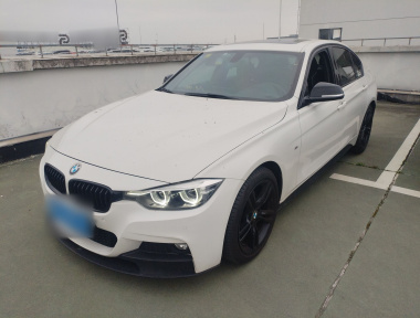 BMW 3 Series 2018 BMW 3 Series 2018 immagine di auto