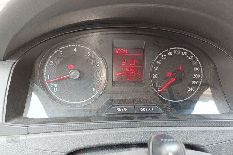Volkswagen Santana 2016 car image #14