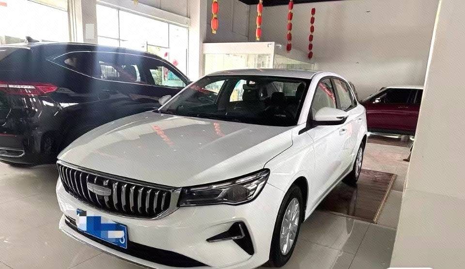GEELY Emgrand 2024 GEELY Emgrand 2024 immagine di auto