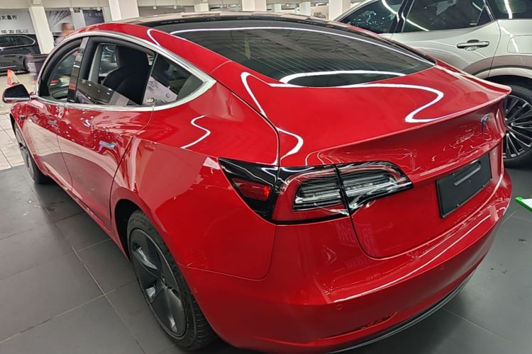 Tesla Model 3 2020 immagine di auto #5