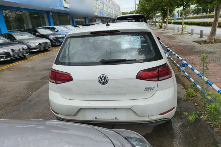Volkswagen Golf 2020 #6 Volkswagen Golf 2020 car image #6