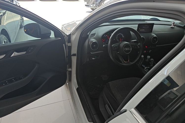 Audi A3 2019 #16 Audi A3 2019 car image #16