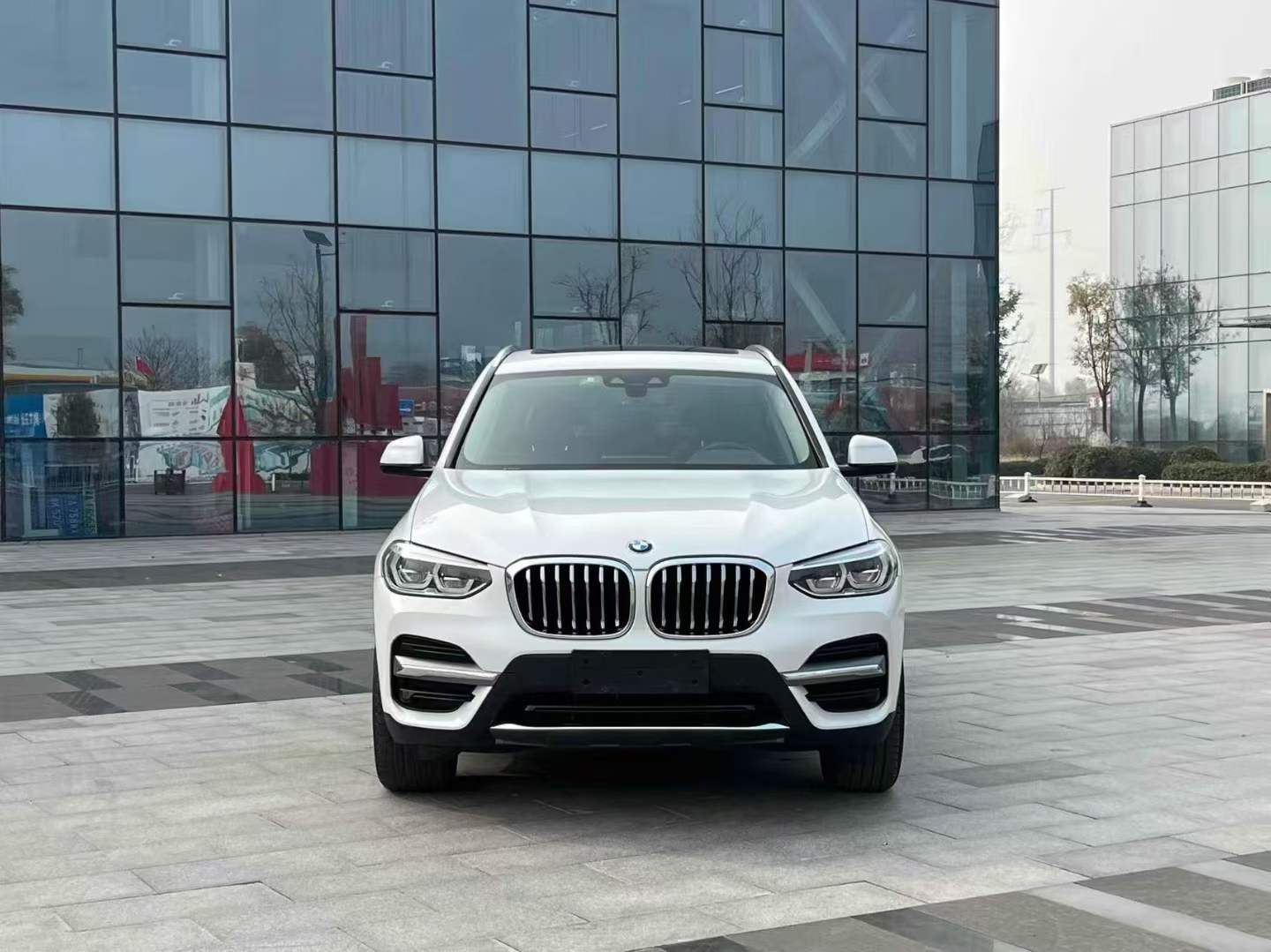 BMW X3 2019 imagem de carro #6