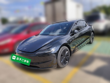 Tesla Model 3 2024 صورة سيارة 