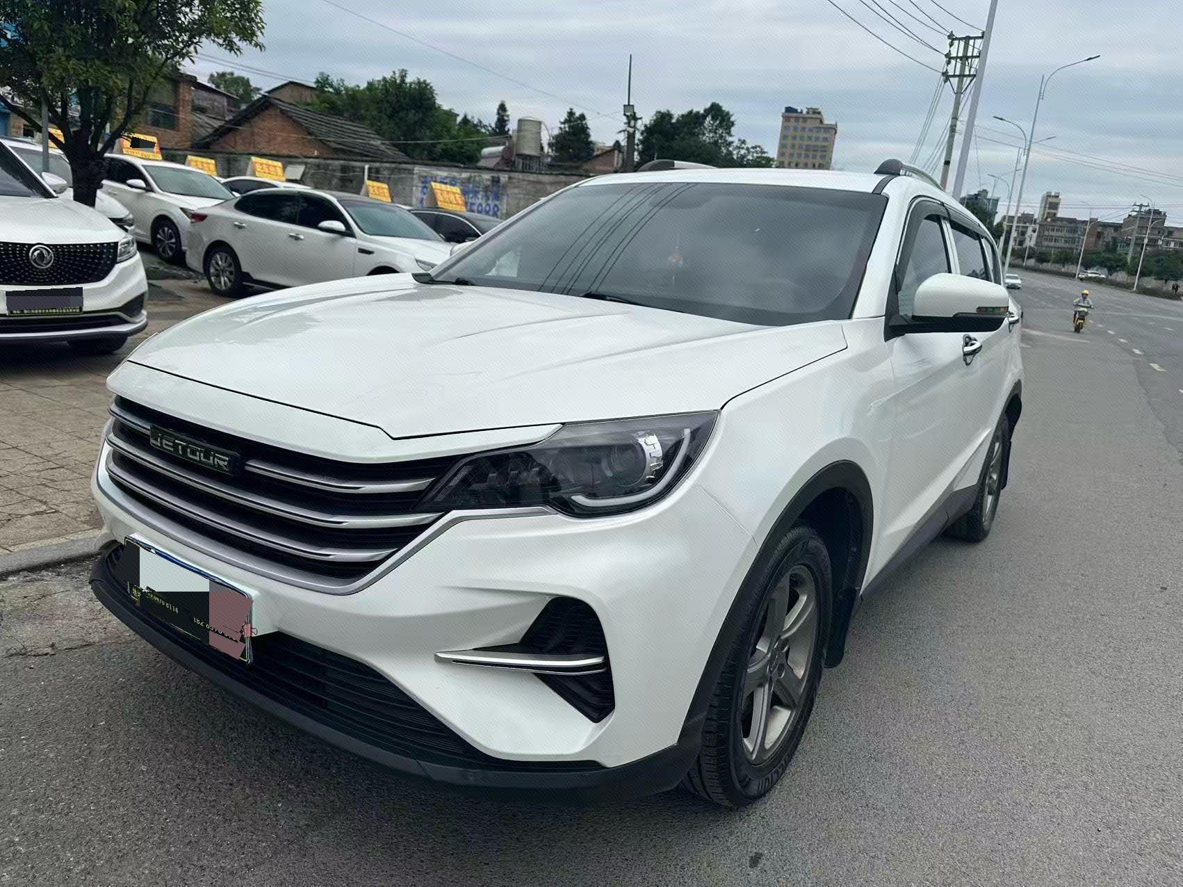 Jetour X70M 2020 Jetour X70M 2020 صورة سيارة
