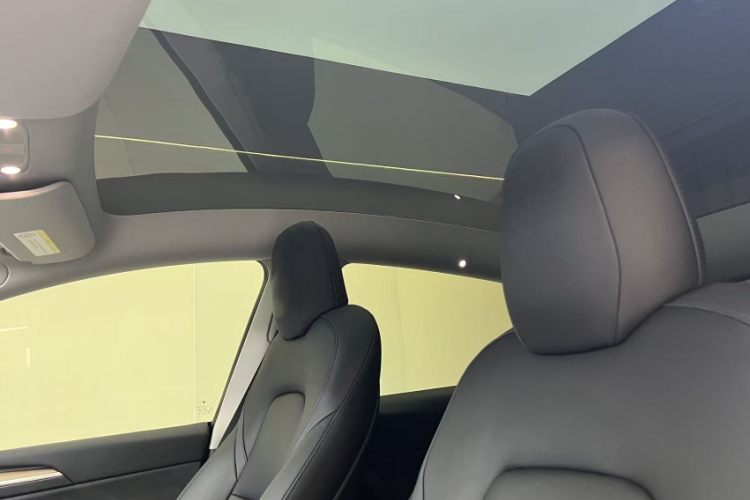 Tesla Model Y 2022 #18 Tesla Model Y 2022 car image #18