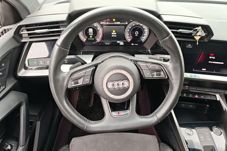 Audi A3 2021 car image #12