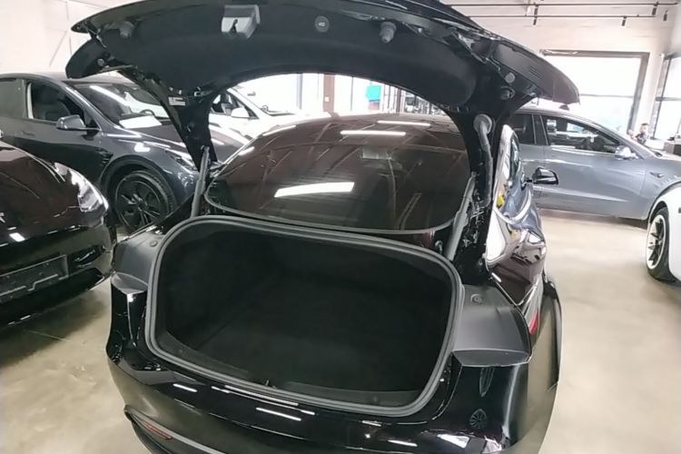 Tesla Model 3 2023 #19 Tesla Model 3 2023 car image #19