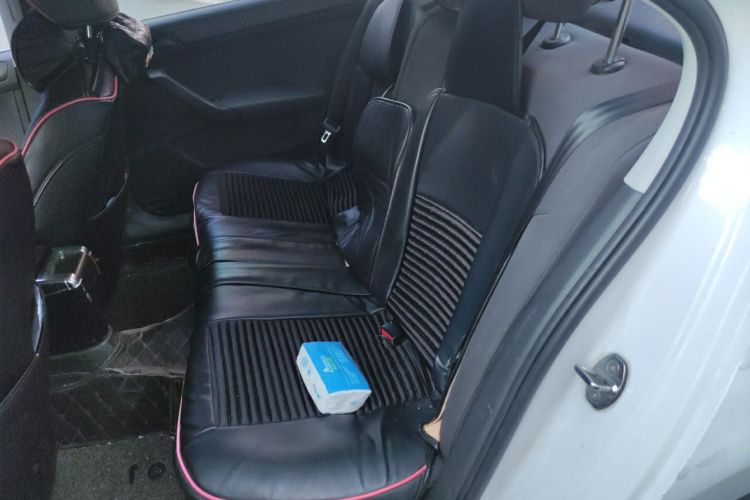 Volkswagen Santana 2016 #10 Volkswagen Santana 2016 car image #10