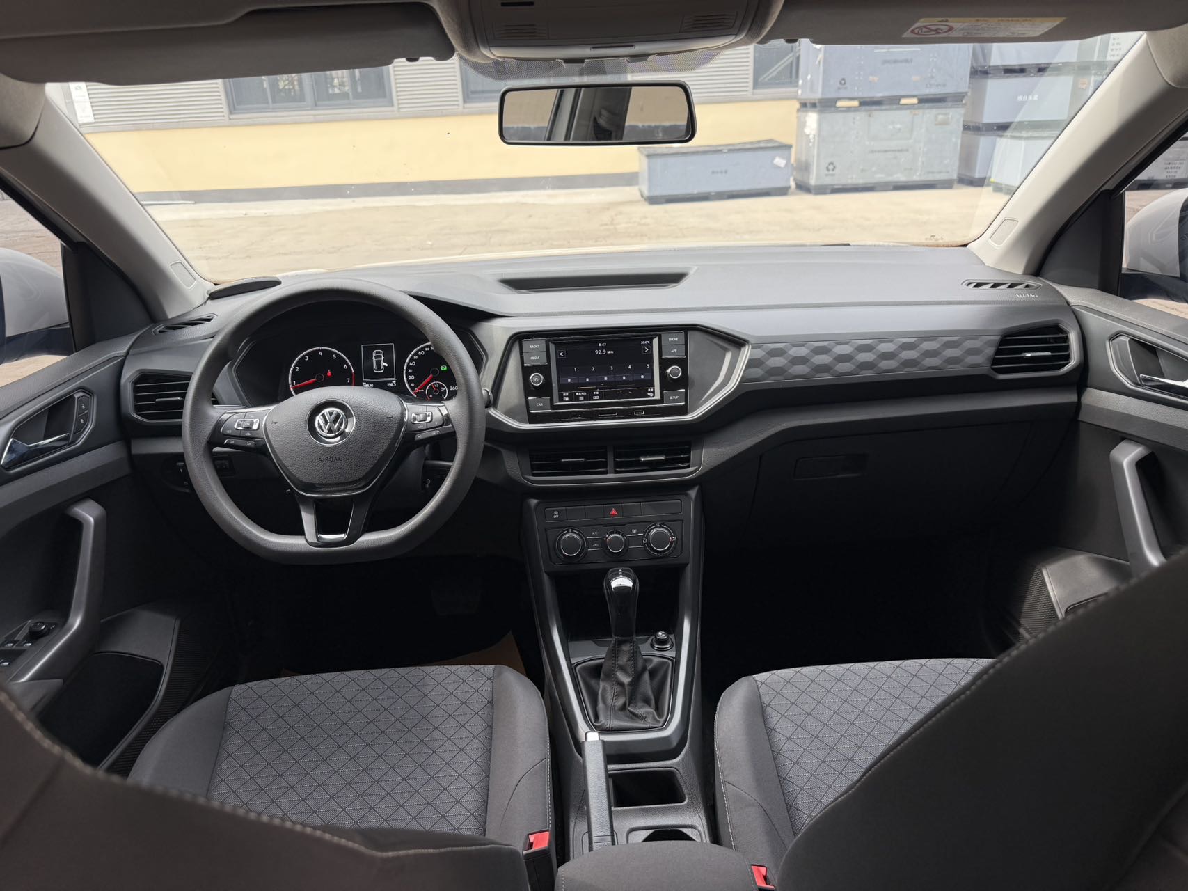 Volkswagen T-Cross 2021 #9 Volkswagen T-Cross 2021 car image #9