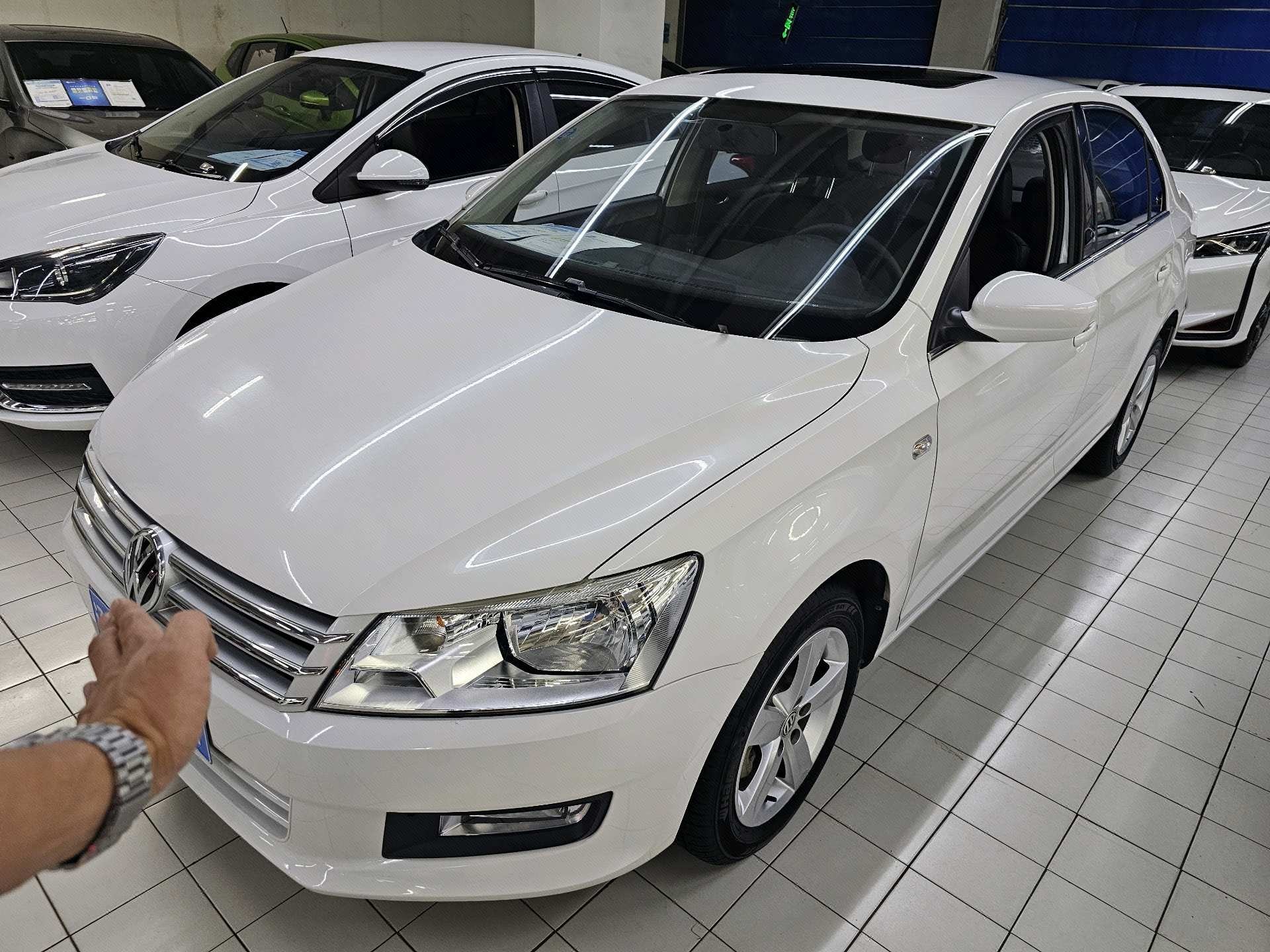 Volkswagen Santana 2018 car image 