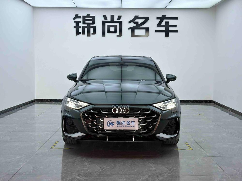 Audi A3 2025 car image #2