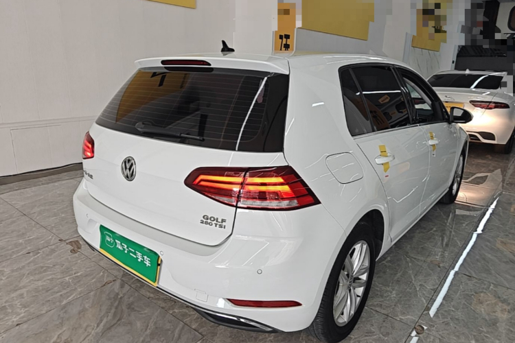 Volkswagen Golf 2019 #7 Volkswagen Golf 2019 car image #7