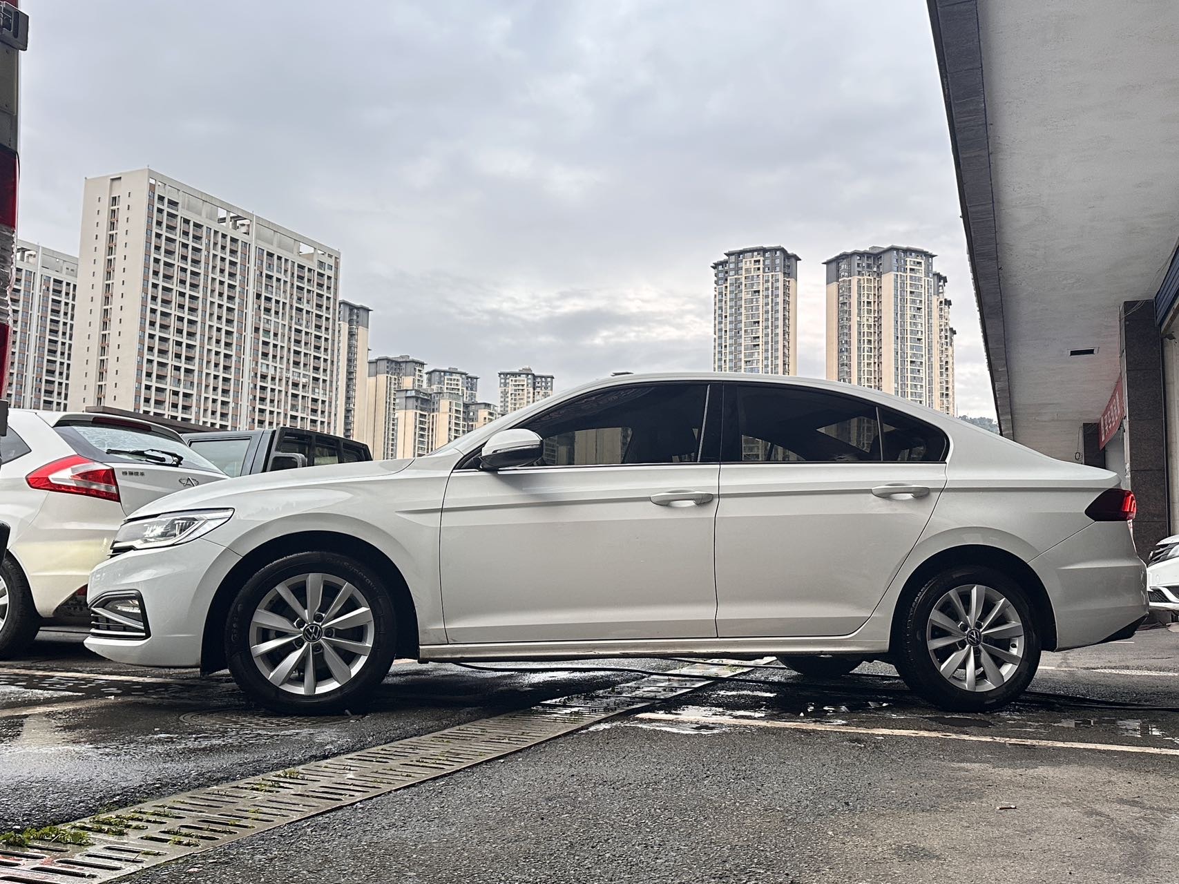 Volkswagen Bora 2021 imagen de coche #6