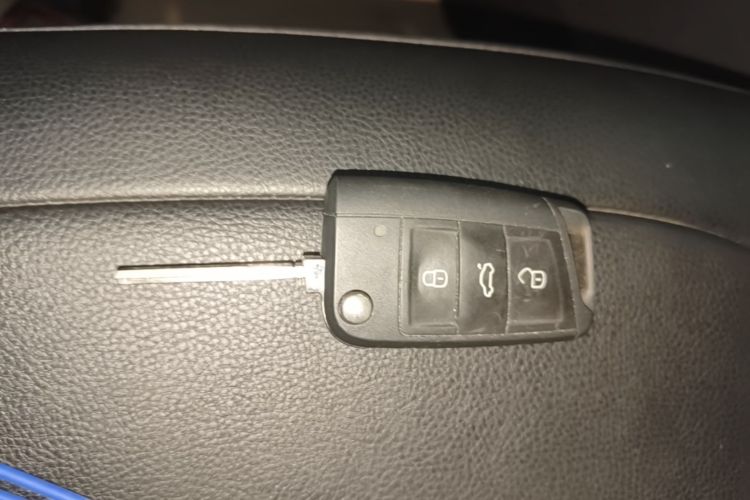 Volkswagen Polo 2021 car image #14