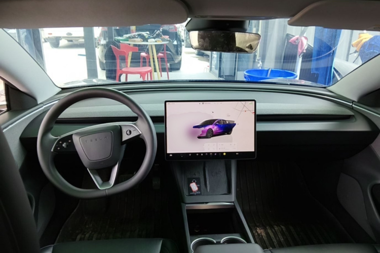 Tesla Model 3 2024 #10 Tesla Model 3 2024 car image #10