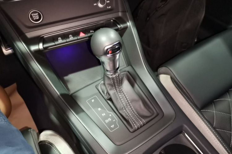 Audi Q3 2025 immagine di auto #14