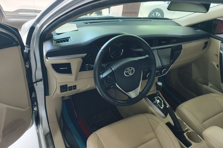Toyota Corolla 2015 #10 Toyota Corolla 2015 car image #10