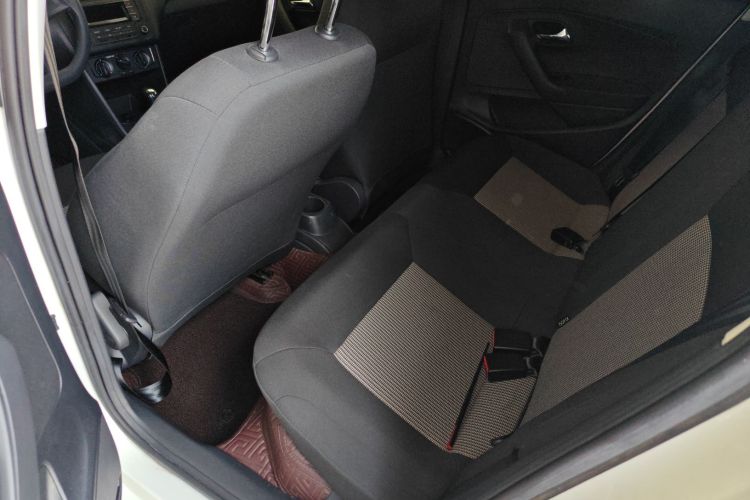 Volkswagen Polo 2019 #11 Volkswagen Polo 2019 car image #11